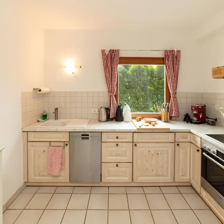 Ganzes Haus Mit Grossem Garten Und Eigener Sauna * Unterwössen